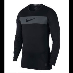 Nike Pro Warm GFX Top
